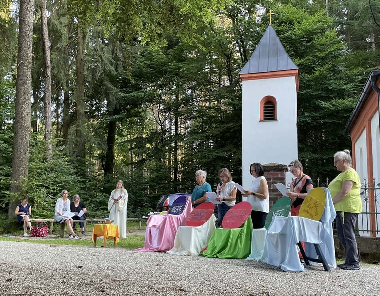 von Frauen für Frauen Gottesdienst 7.7.23