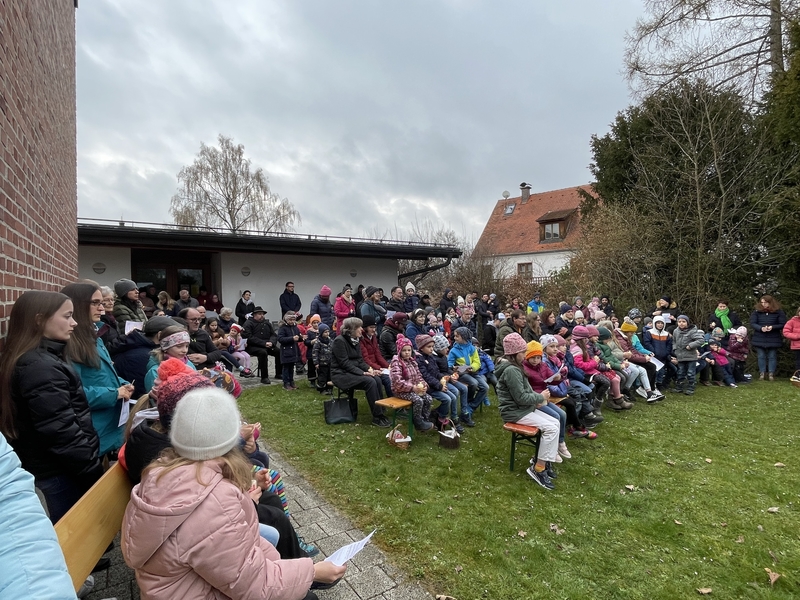 Kinderosterlichtfeier Mitfeiernde