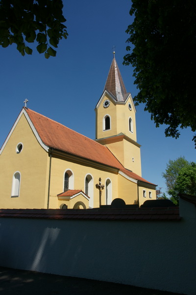 pfarrkirche st bartolomaeus osterwaal 02 2017 400px